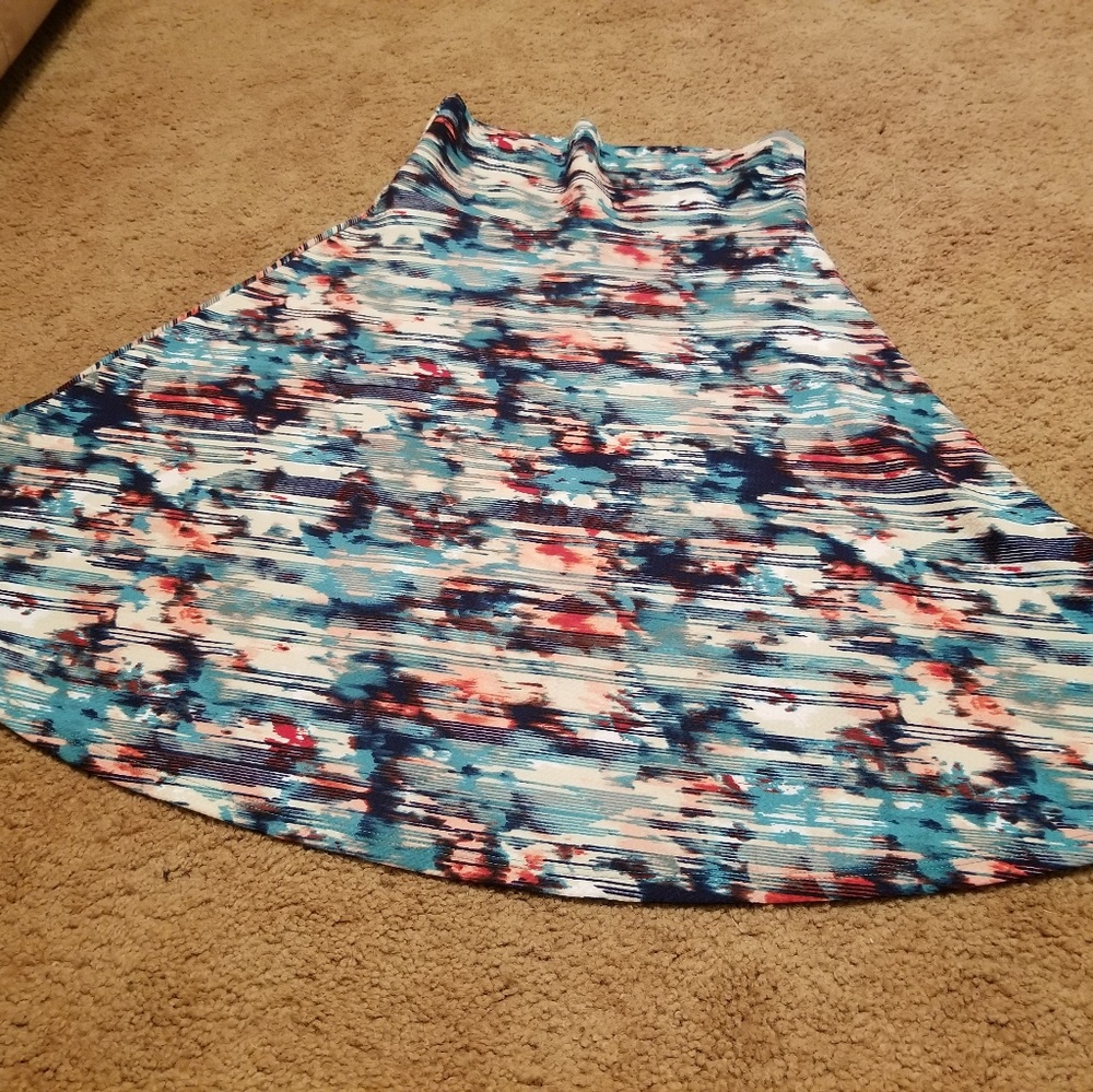 NWOT Lularoe Azure Skirt Medium